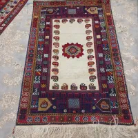 یک جفت قالی محلی زیبا و زینتی