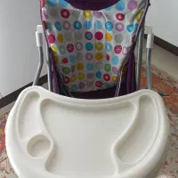 صندلی ناهارخوری کودک