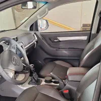 کی ام سی t8|خودرو سواری و وانت|سنقر, |دیوار