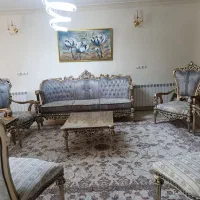 مبل کلاسیک  میز ناهار خوری  و وسایل منزل با تخفیف
