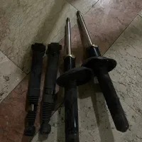 کمک جلو و عقب و دیسک و صفحه و چراغ عقب ۲۰۶ و سپر ج