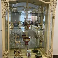ویترین و بوفه