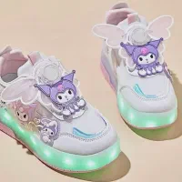 کفش اسکیتی کرومی|کیف، کفش، کمربند|رباط‌کریم, رباط‌کریم|دیوار