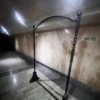 رگال لباس آهنی ایستاده