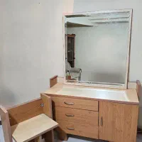 میز آرایش ام دی اف