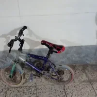 دوچرخه ۲۴و۱۲ به فروش می رسد.|دوچرخه، اسکیت، اسکوتر|باوی, |دیوار