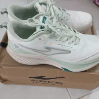 کتونی زنانه برند اریک