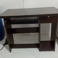 میز کامپیوتر