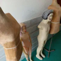 مانکن زنانه و دخترانه