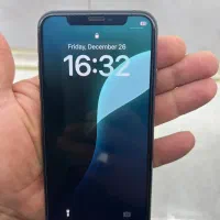 گوشی آیفون XS