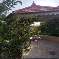 باغ ویلا استخردار