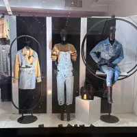 واگذاری پوشاک زنانه