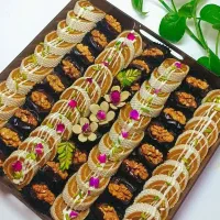 سفارش انواع حلوا وخرما مجلسی