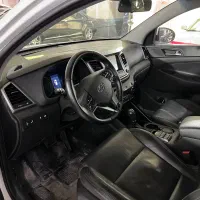 توسان ۲۰۱۷ تک رادار|خودرو سواری و وانت|تهران, شهرک چیتگر|دیوار