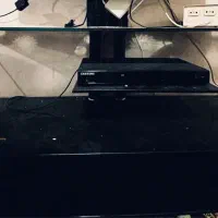 میز تلویزیون شیشه ای