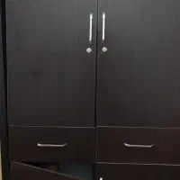 کمد لباسی در حد نو