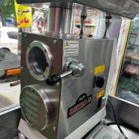 چرخ گوشت سالم الکترو کار طرح امگا سایز ۳۲|فروشگاه و مغازه|کرج, فاز ۴ مهرشهر|دیوار