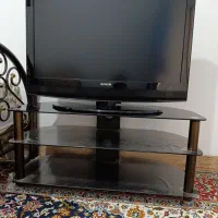 فروش تلویزیون 42 اینچ ومیز شیشه ای در بافت|تلویزیون و پروژکتور|بافت, |دیوار