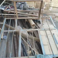 فروش در اتاق  وپنجره به شرط سالم