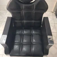 یک عدد صندلی کار سالم و تمیز درحد نو