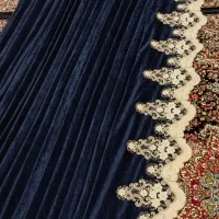 یالان کنار پرده