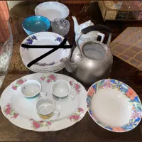 تعدادی ظروف اشپزخانه