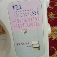 یک عدد چرخ خیاطی  جانتک مدل ۳۰۴ فروشی میباشد