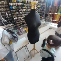 مانکن و میز سردوز