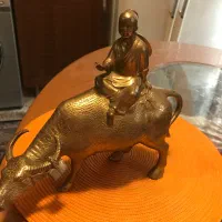 مجسمه برنزی بودا کتاب بدست گاوسوار|مجسمه، تندیس، ماکت|تهران, مجیدیه|دیوار