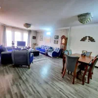 105-متر-طبقه-سوم-رو-به-آفتاب-بافت-شهرک-بنفشه