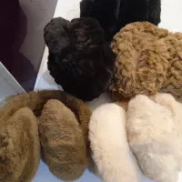 لباس و عروسک