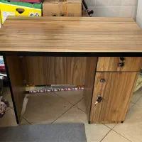 میز تحریر ، میز کارمندی ، میز منشی