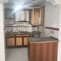 شکوفه درودیان ۵۰متر ط سوم پارکینگ تخلیه نقاشی شده