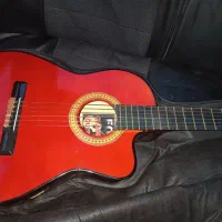 گیتار کلاسیک فاکس همراه با کاور زیر قیمت فوری