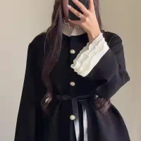 خیاط حرفه ای دوزنده حرفه ای وسط کار اتو برش مزون