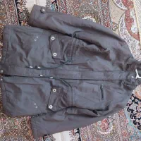 تمام لباسها کاملا تمیز و سالم|لباس|اندیشه, اندیشه فاز ۳|دیوار