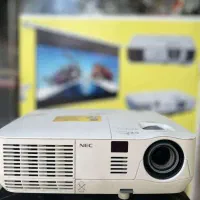 ویدئو پروژکتور مدارس مهدکودک دانشگاه