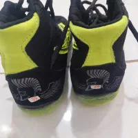 کفش کشتی سایز ۳۹