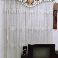پرده ب  همراه و میله پرده.کتیبه هم خواستین میفروشم|پرده، رانر، رومیزی|رشت, دیانتی|دیوار