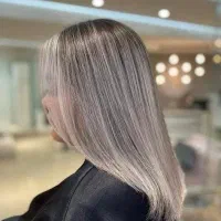 مدل برای رنگ و لایت