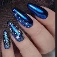 ناخن کار برای سالن