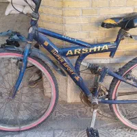 دوچرخه خارجی   کمک فنر داردنده ای