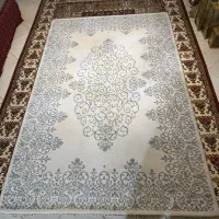 ۳ عدد فرش ماشینی باهم بفروش می‌رسد