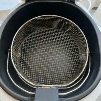 سرخ کن تفال اصلا استفاده نشده فقط کارتون نداره