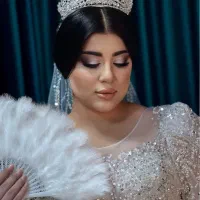 با من زیبا تر از همیشه