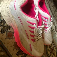 کتونی زنانه|کیف، کفش، کمربند|قم, امامزاده ابراهیم|دیوار