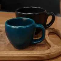 استخدام خانم یا آقا در کافه باران