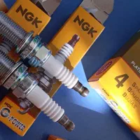 شمع NGK پایه بلند سوزنی TU5|قطعات یدکی و لوازم جانبی|اصفهان, تخت فولاد|دیوار