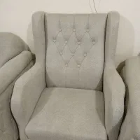 فقط معاوضه با چستر رنگ تیره  نونو هستن|مبلمان خانگی و میز عسلی|قرچک, شهرک طلائیه|دیوار