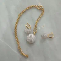 طلا5درصد بالای تابلو